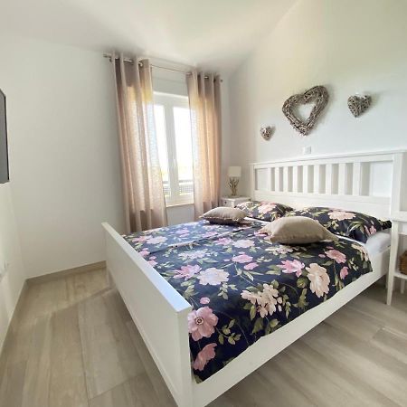Villa Divina With Private Heated Pool Pula Exterior foto